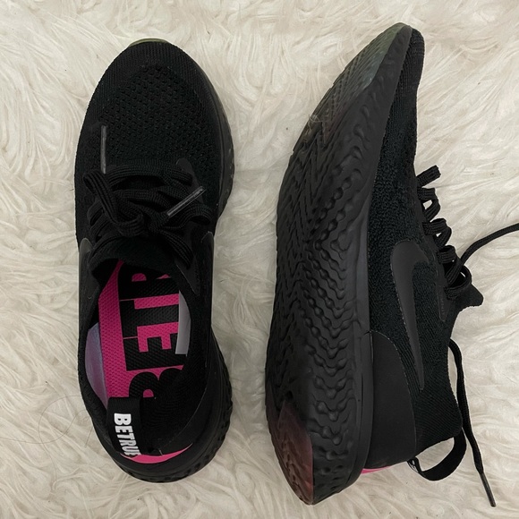 Epic React Flyknit ‘Be True’ Nike Running Shoes - Picture 7 of 8
